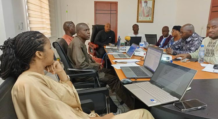Participants at the DPA workshop in Guinea