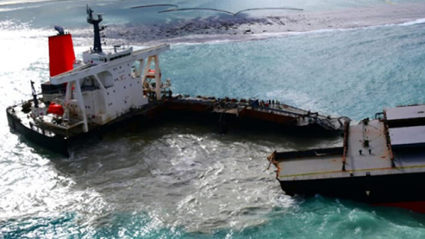 The MV Wakashio oil spill off the coast of Mauritius