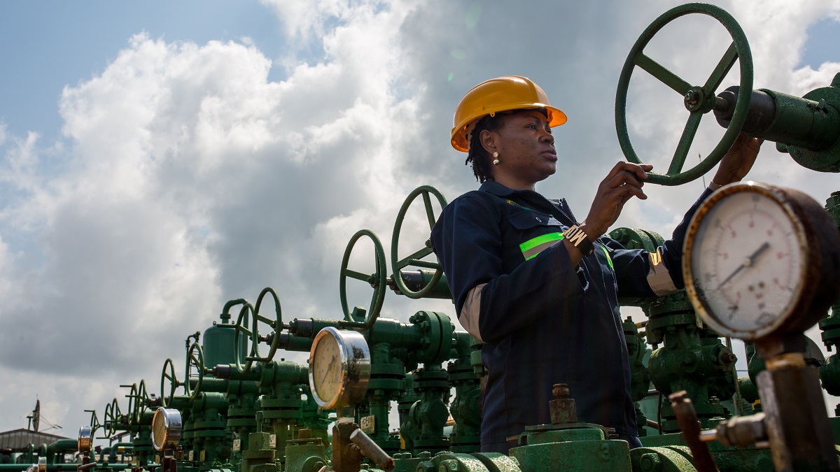 Worker in an oil field in Nigeria