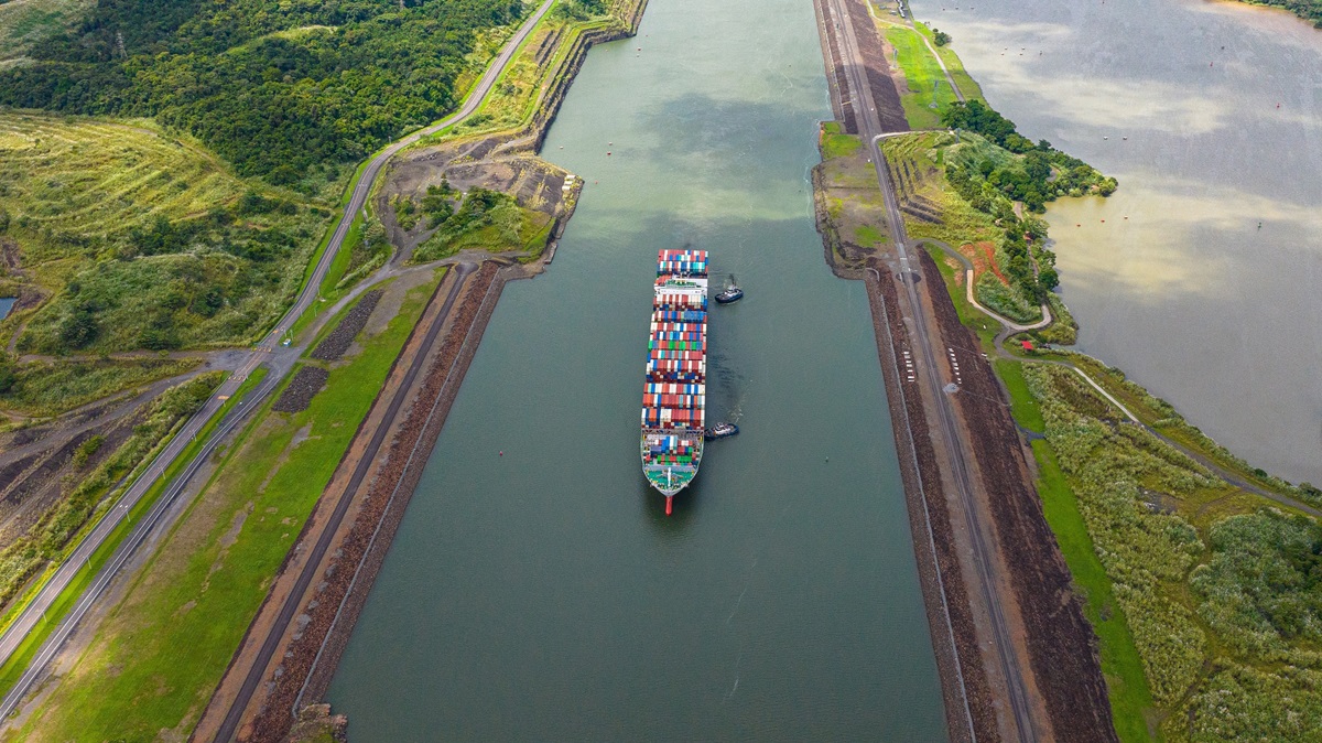 La secretaria general visita el Canal de Panamá antes del primer Foro Global de Cadenas de Suministro