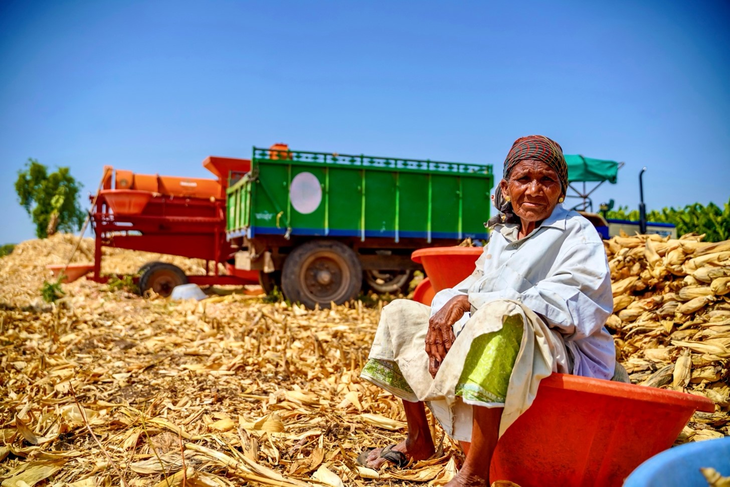 Some agricultural waste like maize husks can be used as a natural fibre for textiles, paper and in various industrial processes.