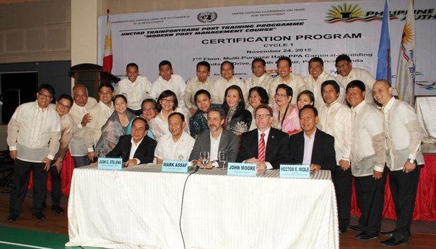 Port managers and senior managers from PPA, CPA and other stakeholders with UNCTAD and Dublin Port Company officials