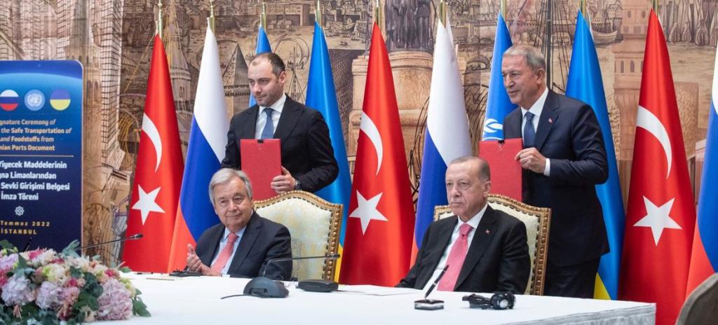 "Secretary-General António Guterres (left) and President Recep Tayyip Erdoğan at the signing ceremony of Black Sea Grain Initiative in Istanbul, Türkiye"