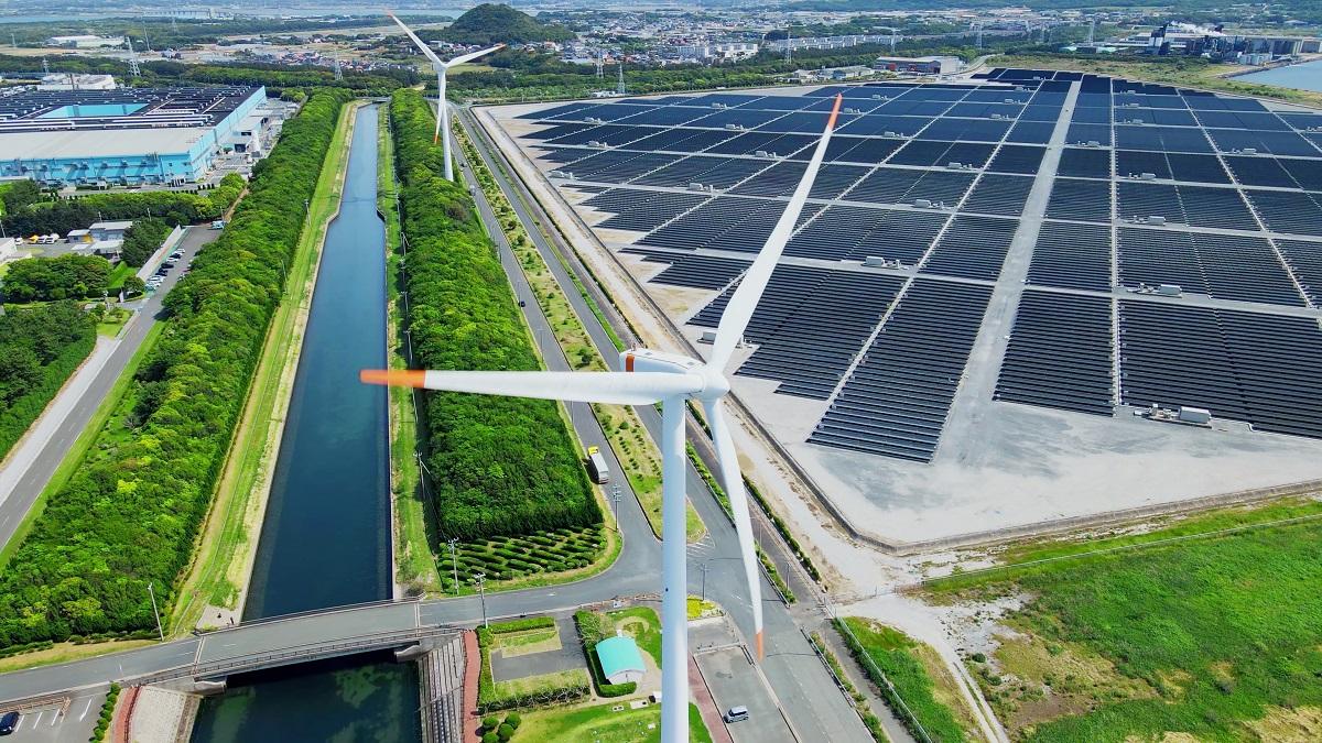 Youth declaration urges action to green industries, reduce technical divides and reimagine education 