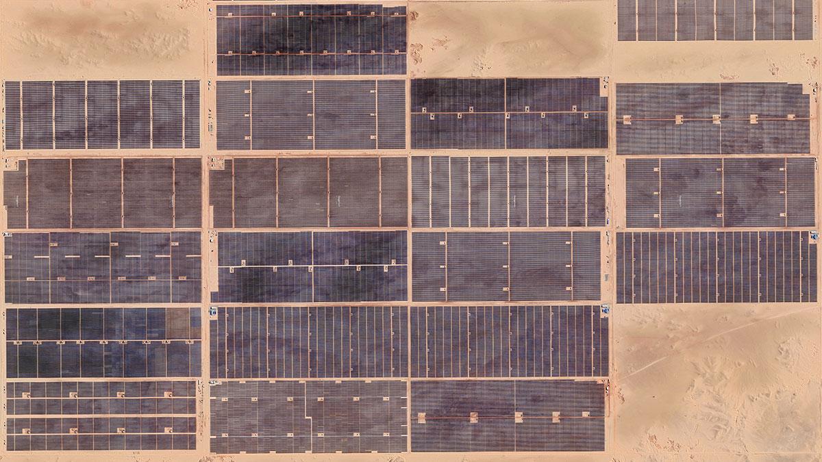 solar panels desert