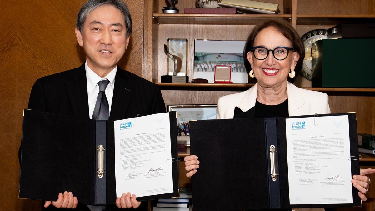  Secretary-General Rebeca Grynspan participates in a signing ceremony with representatives of the Government of Japan to formalize support for three UNCTAD technical cooperation projects