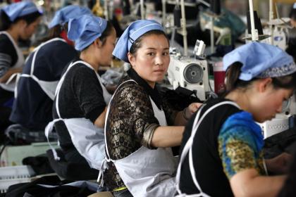 Global foreign investment falls 3% in first half of 2025, hitting industry and infrastructure