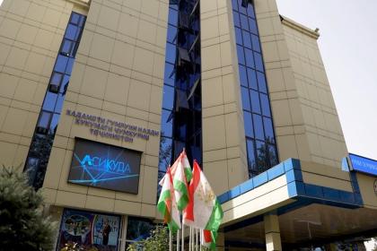 Tayikistán: La transformación digital está remodelando el comercio y la conectividad