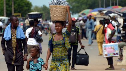 Women crossbroder traders